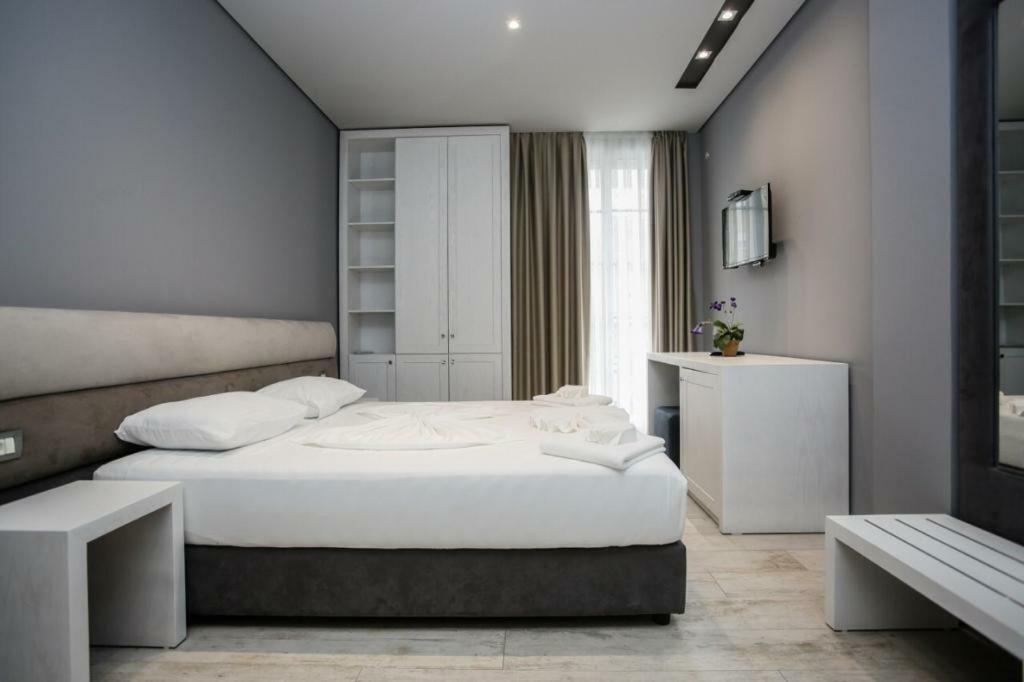 Lubjana Hotel Durres Exterior photo